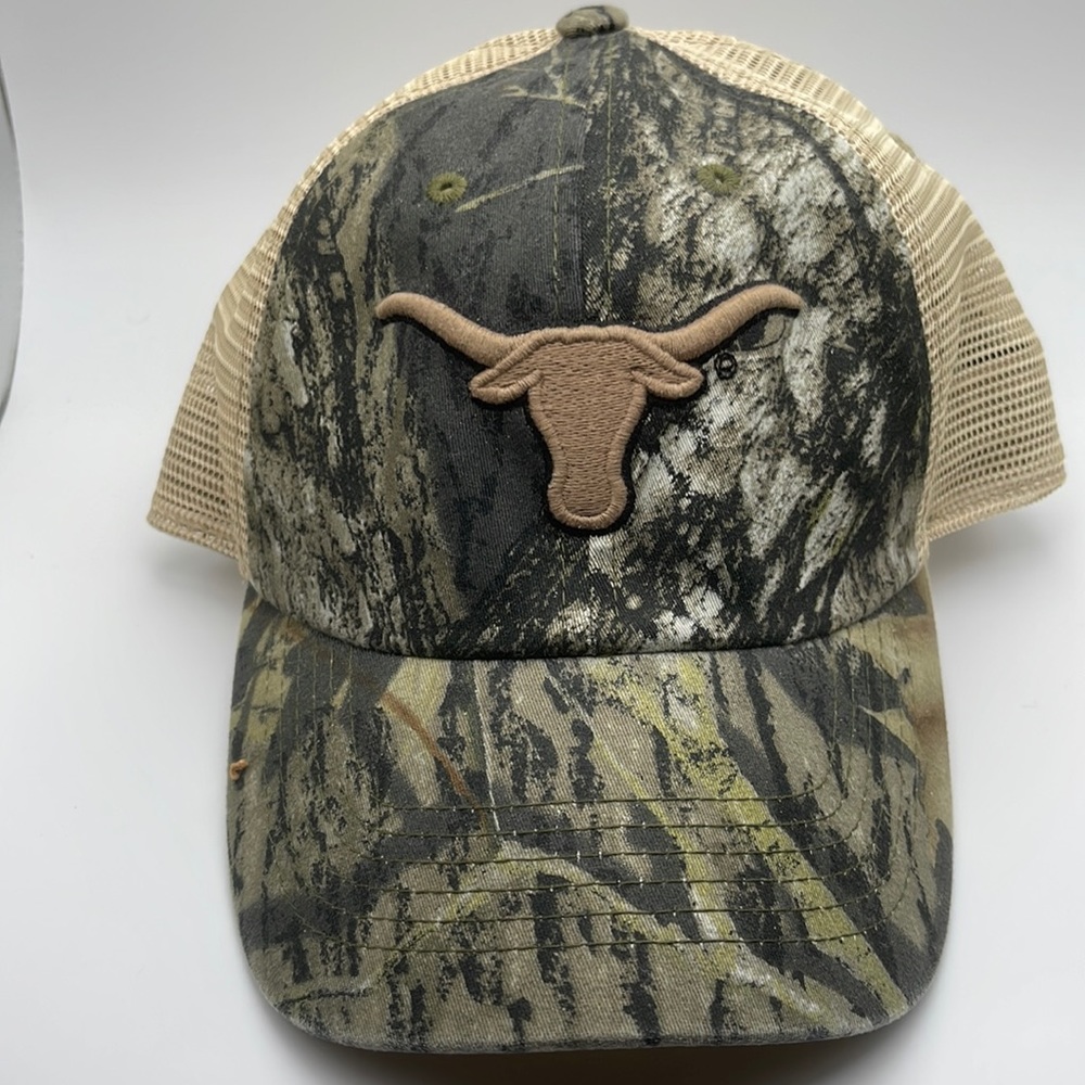 🎉HP🎉 BNWOT Texas Longhorns Hunter’s Camo Hat